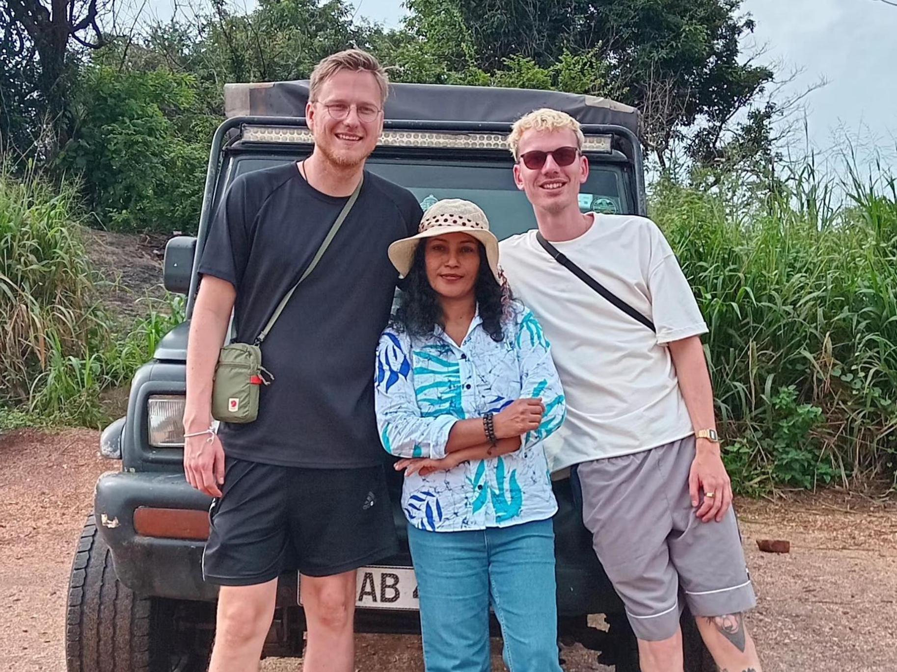 Lake Island Home Stay Dambulla Eksteriør billede
